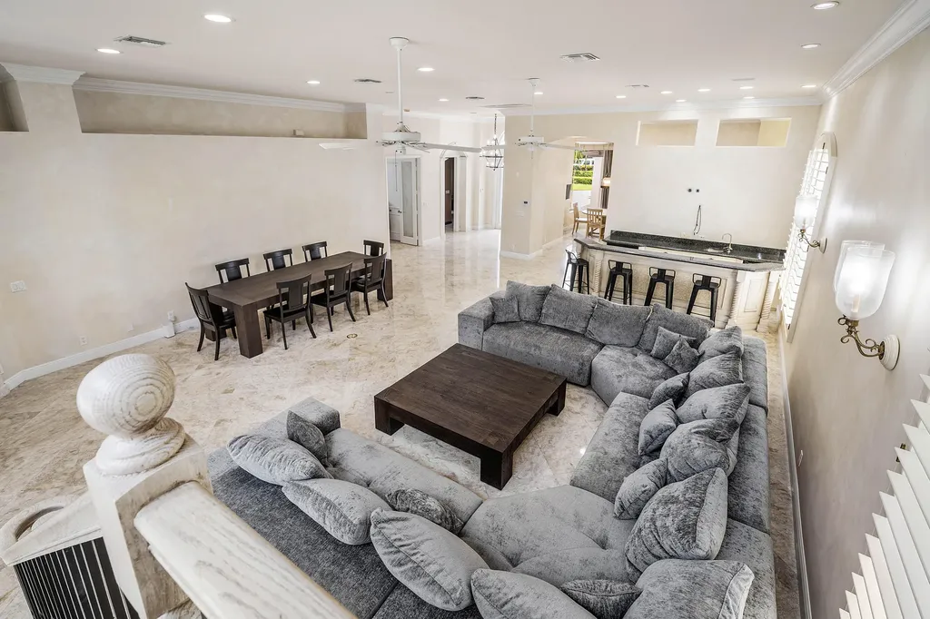 7917 Villa D Este Way Delray Beach FL 33446