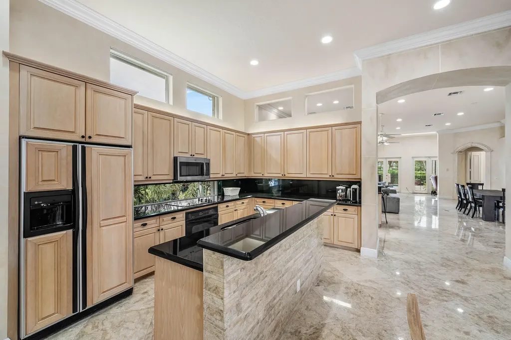7917 Villa D Este Way Delray Beach FL 33446