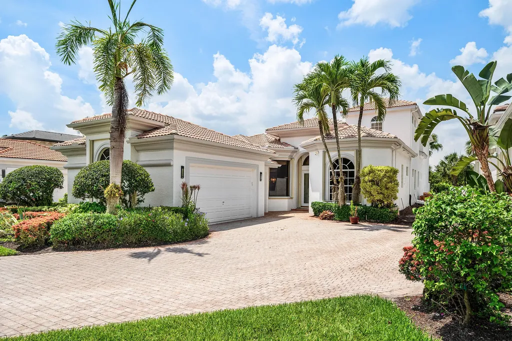 7917 Villa D Este Way Delray Beach FL 33446