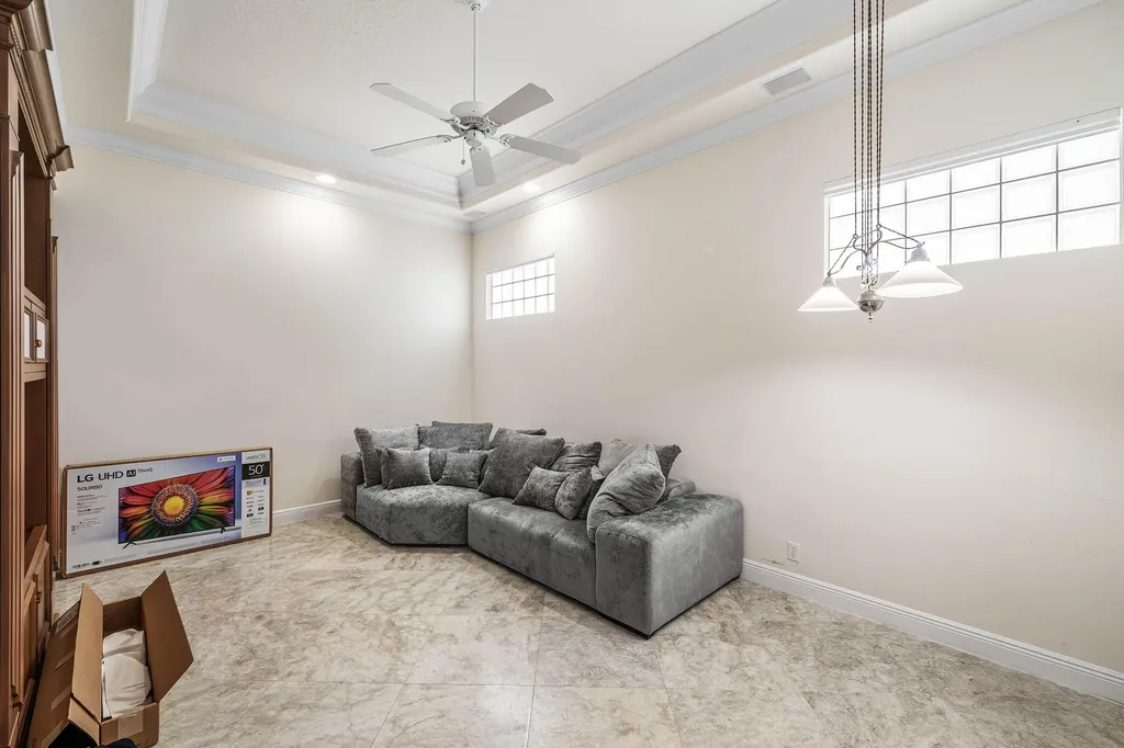 7917 Villa D Este Way Delray Beach FL 33446