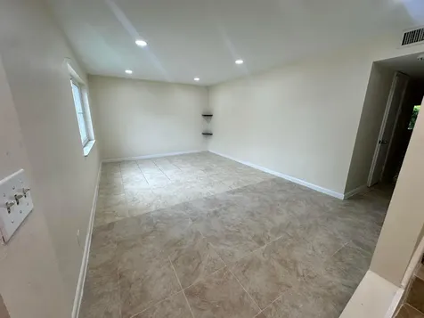 5614 Blueberry Court Lauderhill FL 33313
