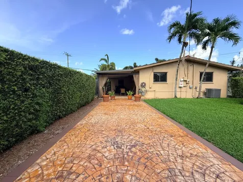 5170 Palm Avenue Hialeah FL 33012