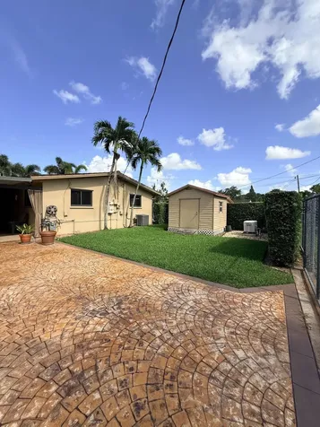 5170 Palm Avenue Hialeah FL 33012