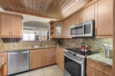1500 S Ocean Boulevard Lauderdale By The Sea FL 33062
