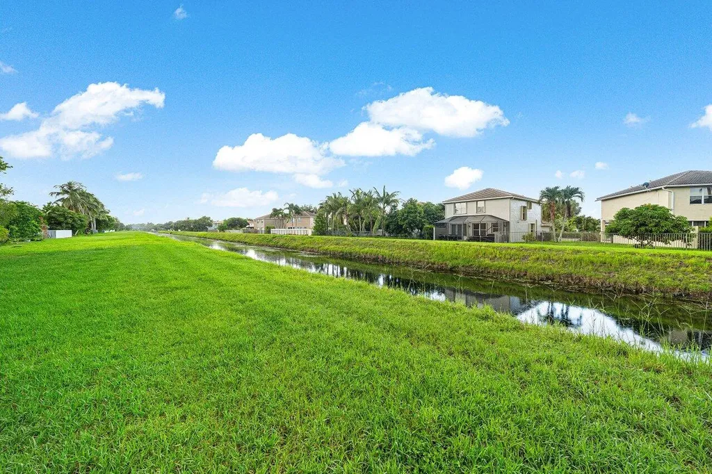 5347 Island Gypsy Drive Greenacres FL 33463