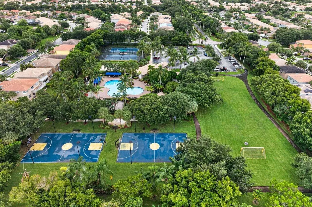 5347 Island Gypsy Drive Greenacres FL 33463