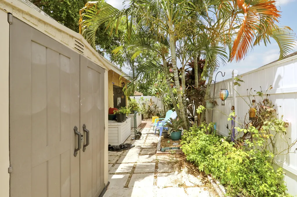 5373 Gene Circle West Palm Beach FL 33415