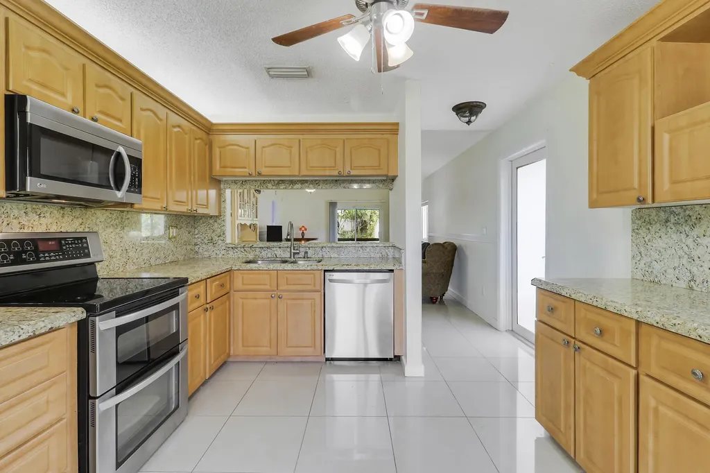 5373 Gene Circle West Palm Beach FL 33415