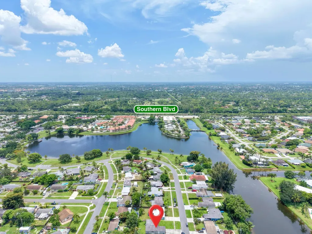 754 Hibiscus Drive Royal Palm Beach FL 33411