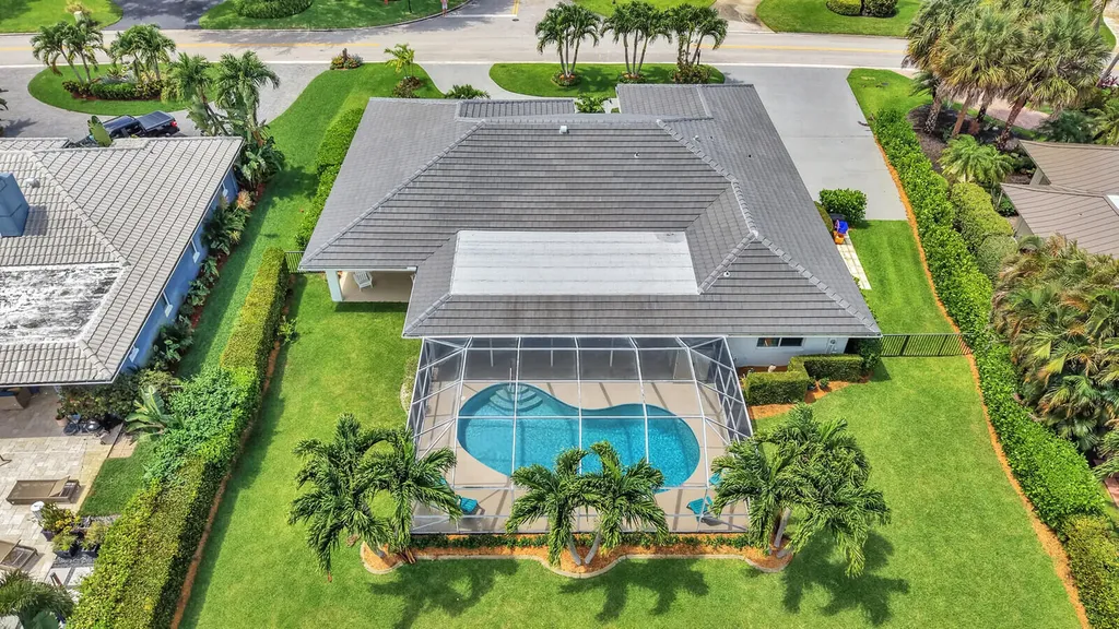 341 Glenbrook Drive Atlantis FL 33462