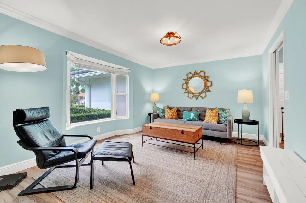 341 Glenbrook Drive Atlantis FL 33462