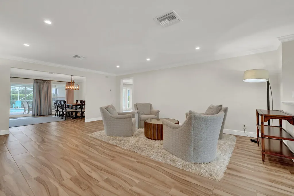 341 Glenbrook Drive Atlantis FL 33462