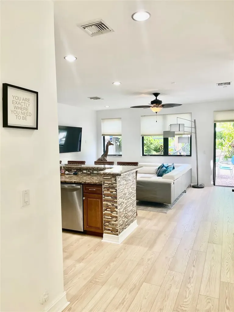 540 NE 17th Avenue Fort Lauderdale FL 33301
