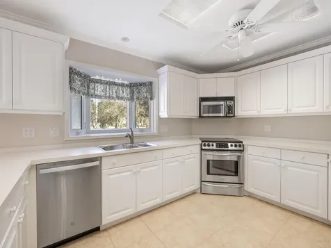 4790 16th Street Vero Beach FL 32966