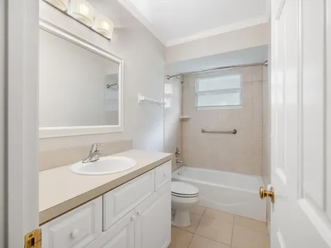 4790 16th Street Vero Beach FL 32966