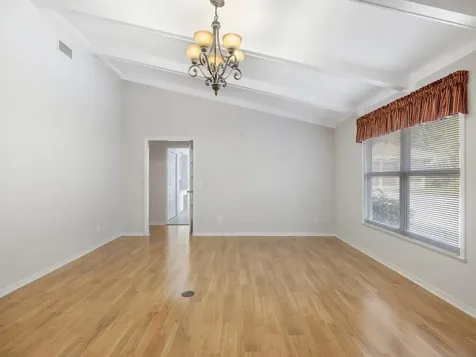 4790 16th Street Vero Beach FL 32966