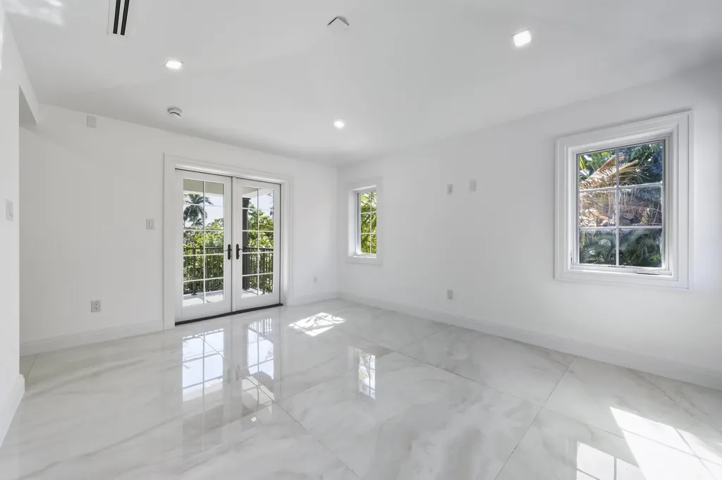 259 Oleander Avenue Palm Beach FL 33480