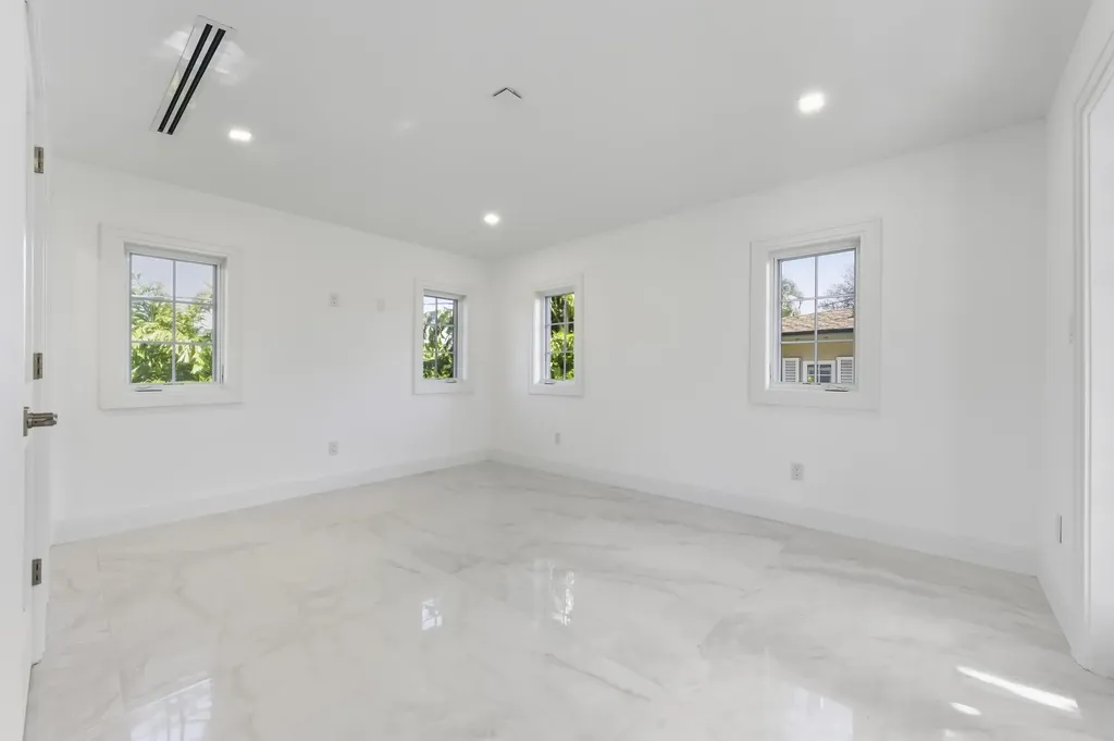259 Oleander Avenue Palm Beach FL 33480