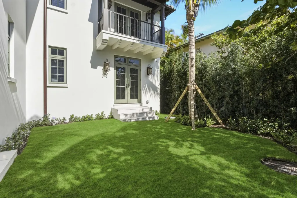 259 Oleander Avenue Palm Beach FL 33480