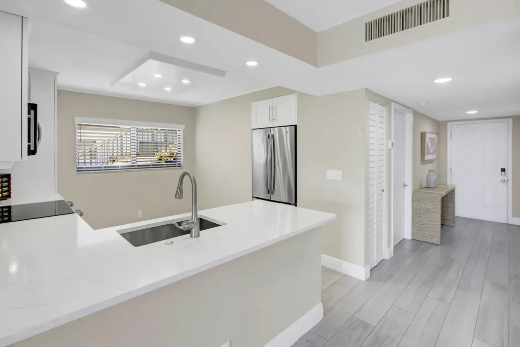 15451 Pembridge Drive Delray Beach FL 33484
