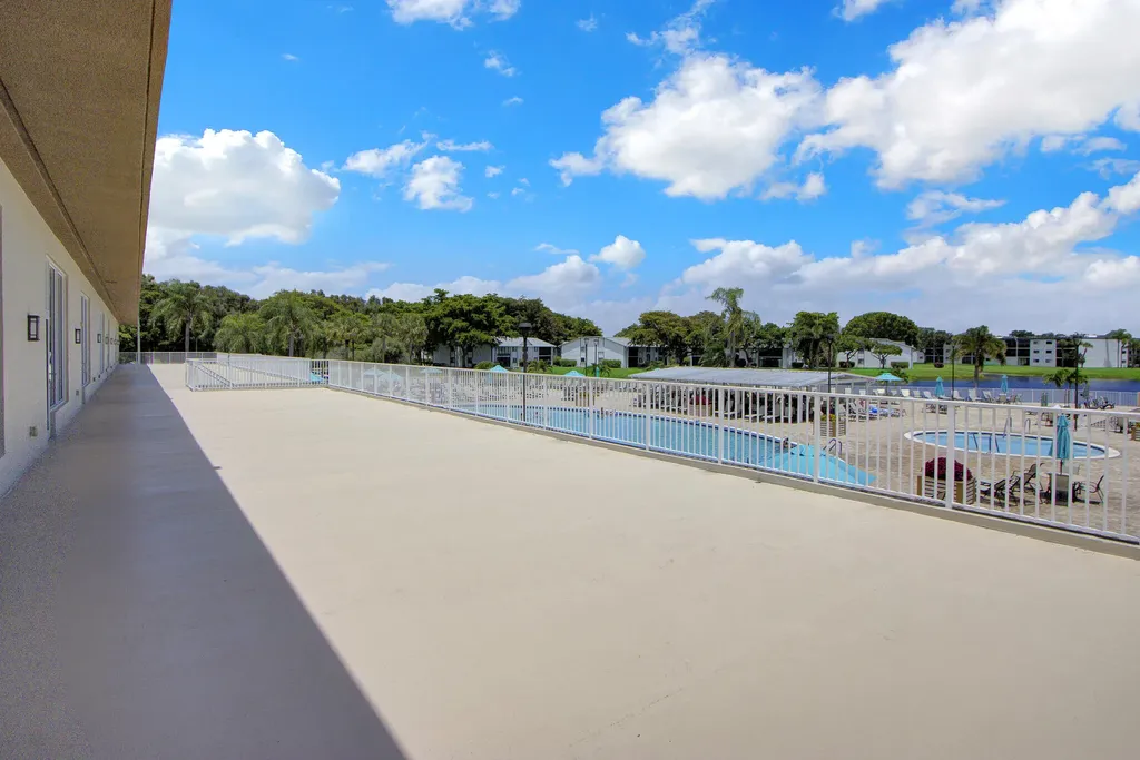 15451 Pembridge Drive Delray Beach FL 33484