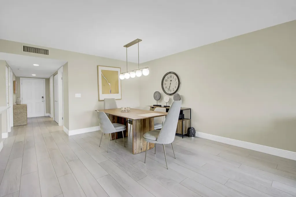 15451 Pembridge Drive Delray Beach FL 33484