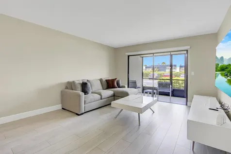 15451 Pembridge Drive Delray Beach FL 33484