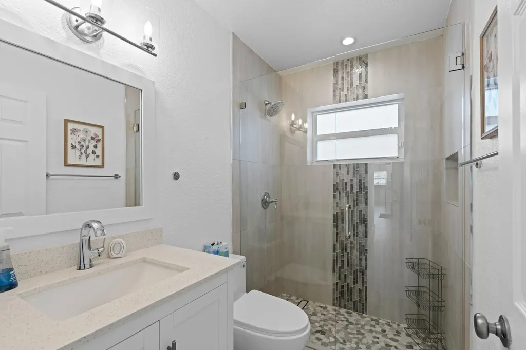 124 Oregon Lane Boca Raton FL 33487