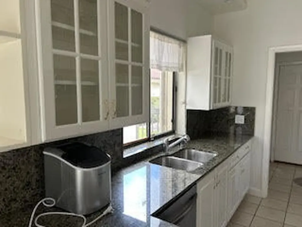 2900 Cuyahoga Lane West Palm Beach FL 33409