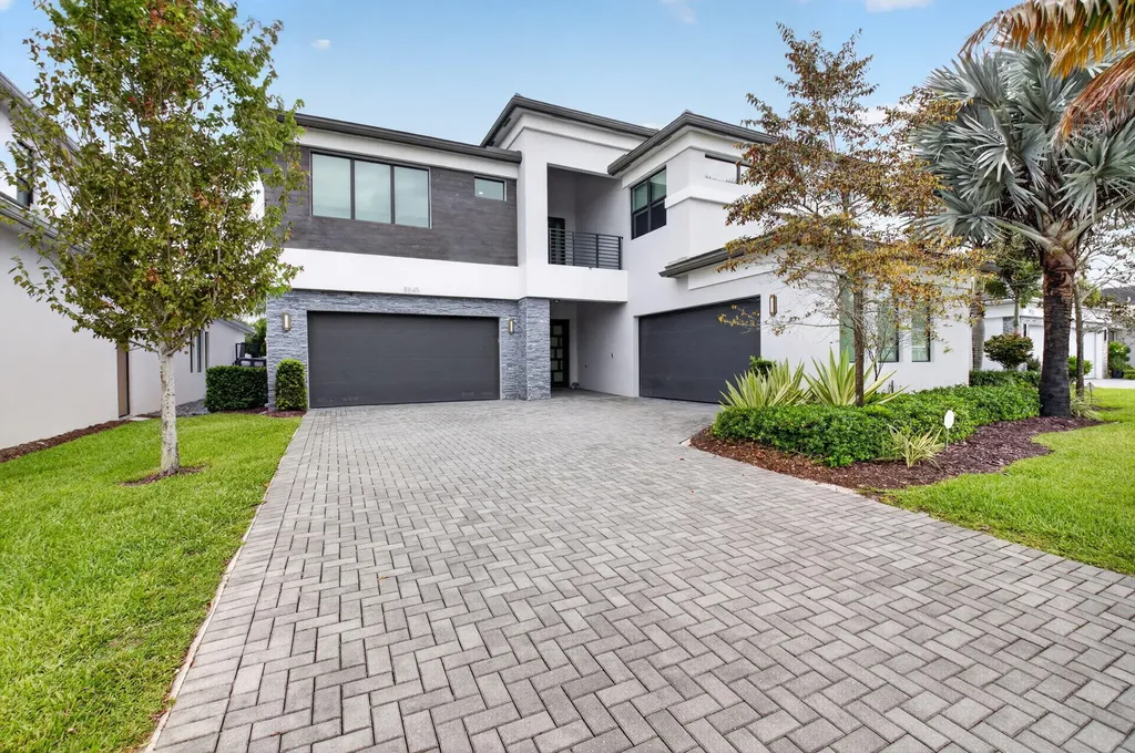 8845 Skyward Street Boca Raton FL 33496