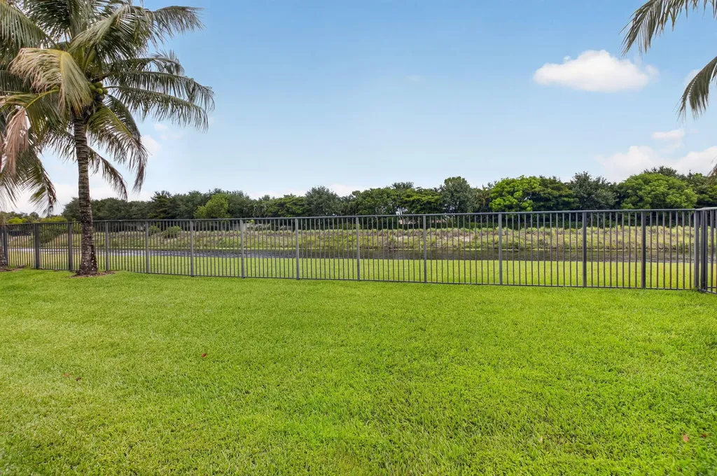 8845 Skyward Street Boca Raton FL 33496