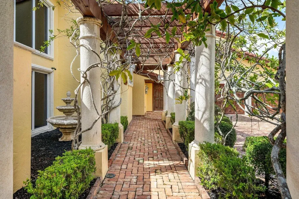 6541 Timber Lane Boca Raton FL 33433