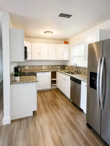 2405 N 44th Street Fort Pierce FL 34946