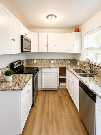 2405 N 44th Street Fort Pierce FL 34946