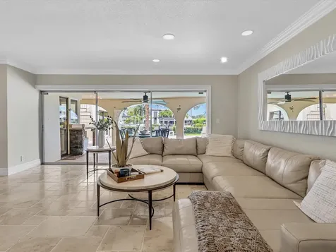 1525 SE 12th Street Deerfield Beach FL 33441
