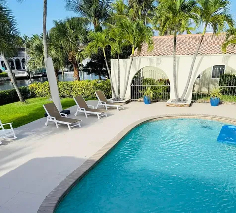 1525 SE 12th Street Deerfield Beach FL 33441