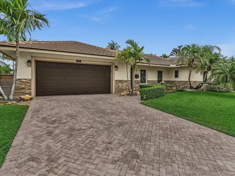 1525 SE 12th Street Deerfield Beach FL 33441