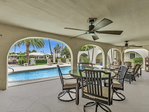 1525 SE 12th Street Deerfield Beach FL 33441