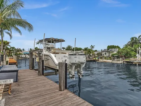1525 SE 12th Street Deerfield Beach FL 33441