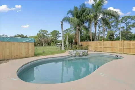 202 Laidback Way Fort Pierce FL 34945