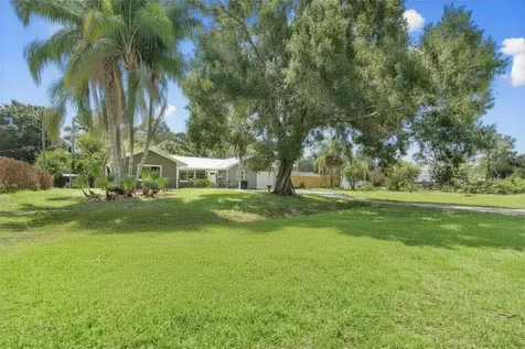 202 Laidback Way Fort Pierce FL 34945