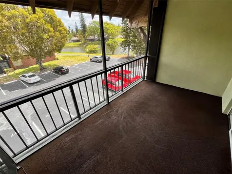 3720 Inverrary Drive Lauderhill FL 33319