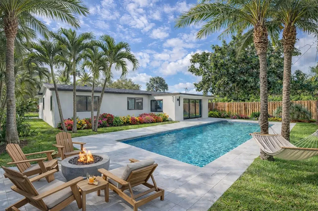 1257 NW 4th Street Boca Raton FL 33486
