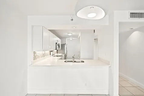 8 Royal Palm Way Boca Raton FL 33432