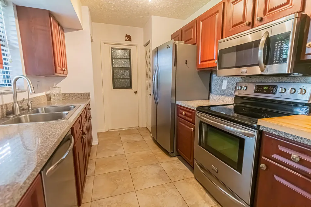 308 SW De Gouvea Terrace Port St Lucie FL 34984