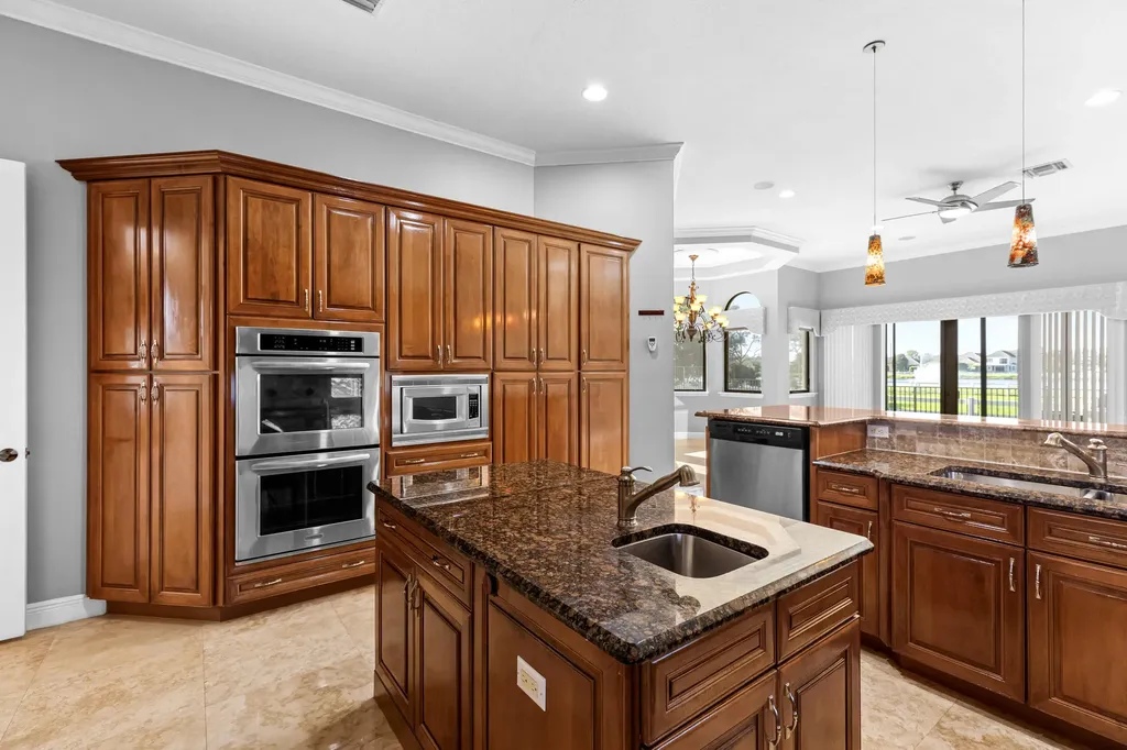 9969 Equus Circle Boynton Beach FL 33472