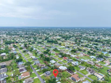 1010 SE Euclid Lane Port St Lucie FL 34983
