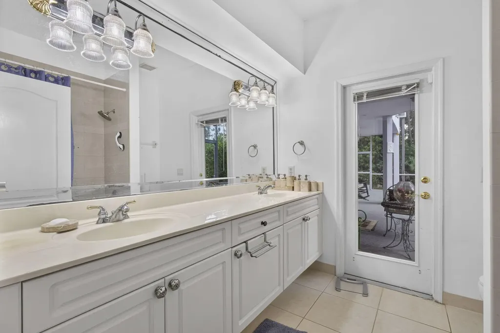 16571 78th Road N Loxahatchee FL 33470