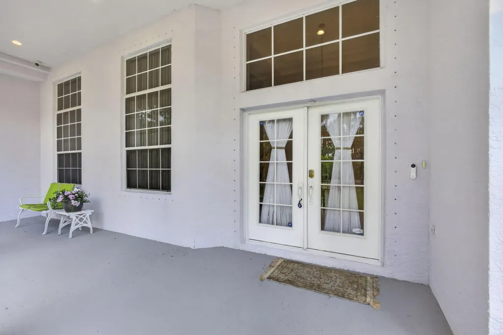 16571 78th Road N The Acreage FL 33470
