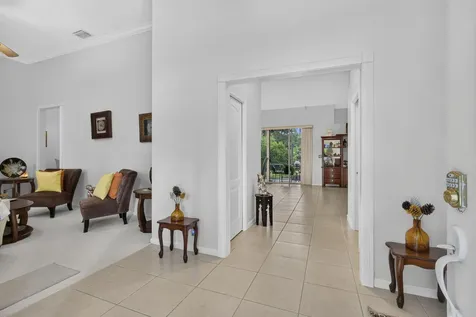 16571 78th Road N Loxahatchee FL 33470